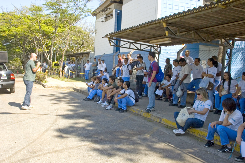 Sindicato em Sorocaba tem liderado mobilizações em fábricas de todos os grupos patronais; nesta segunda-feira, 19, manifestação foi na YKK