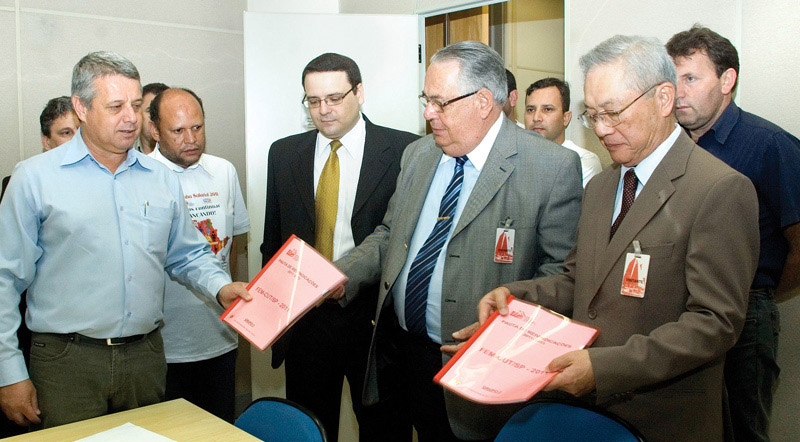 Sem negociações esgotadas, Grupo 2 recorre à justiça