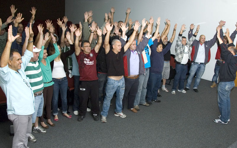 Participação de todos os trabalhadores, sindicalizados ou não, é fundamental para que campanha seja vitoriosa