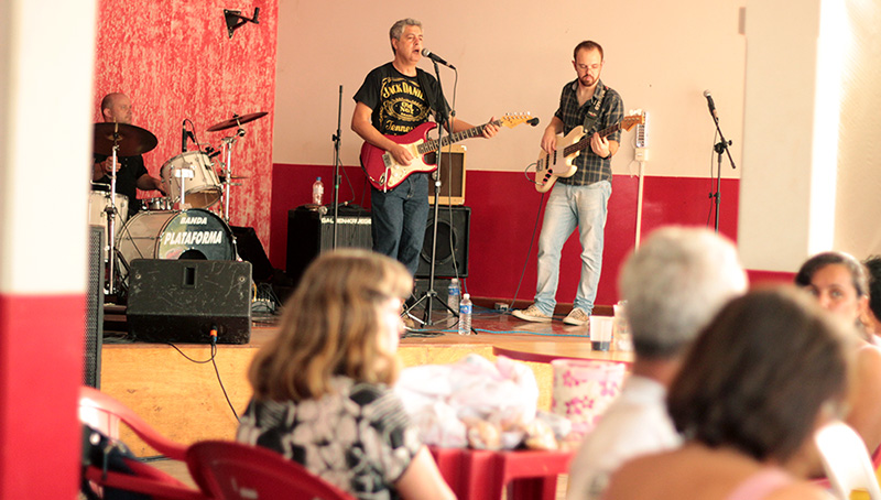 Marcos Boi e sua banda interpretaram sucessos do blues