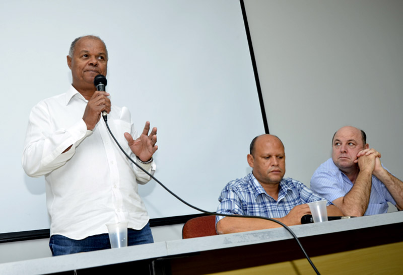 Sindicato dos Metalúrgicos sediou plenária que debateu desdobramentos da recente onda de protestos no Brasil