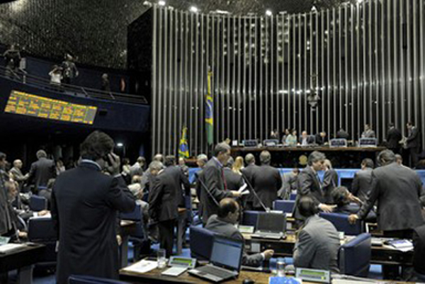 Pressionado, Senado criou pauta prioritária e acelerou votações de temas ligados às demandas dos protestos