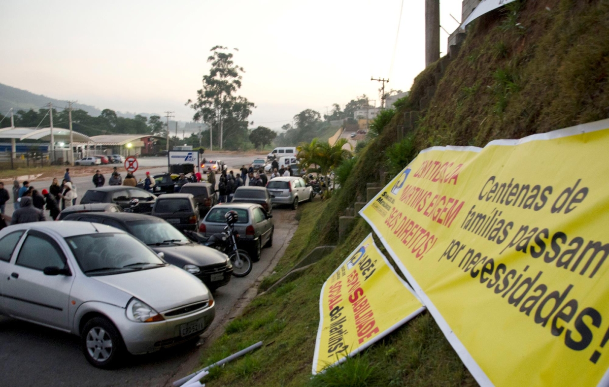 Os funcionários pararam a produção da empresa em solidariedade aos companheiros de trabalho que tiveram atraso de pagamento da rescisão de contrato