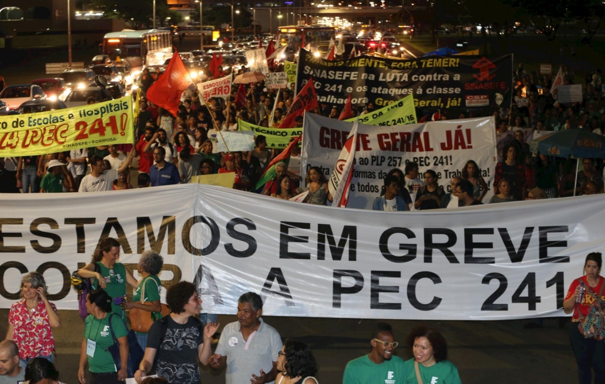 PEC 241 e reforma da Previdência são rejeitadas por 80% da população, ressaltam as frentes