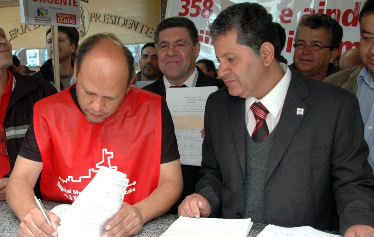 Enquanto vereador, Izídio lutou pelo Hospital Municipal de Sorocaba, participando ativamente da campanha que deu origem ao Projeto de Lei de Iniciativa Popular, protocolado na Câmara em 2012