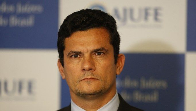 A decisão de Moro foi proferida no dia 2 de abril e atinge a AGU, a CGU, o Cade, o Banco Central, a Receita Federal e o TCU