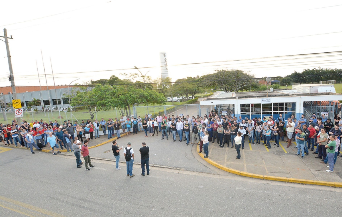 Na Apex, aumento foi de mais de 15% no valor do PPR em relação a 2018 e também de 11% no vale-compras; assembleia aconteceu terça-feira, dia 2