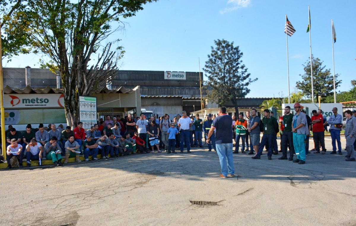 Assembleia na Metso Fundição