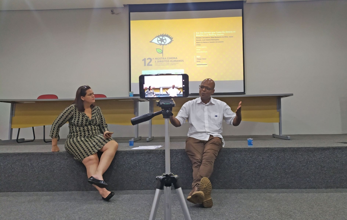 Emanuela e Manoel abordam as opressões do sistema capitalista/patriarcal no debate pós sessão