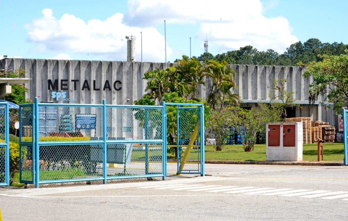 A Metalac fica na avenida Itavuvu e fabrica parafusos