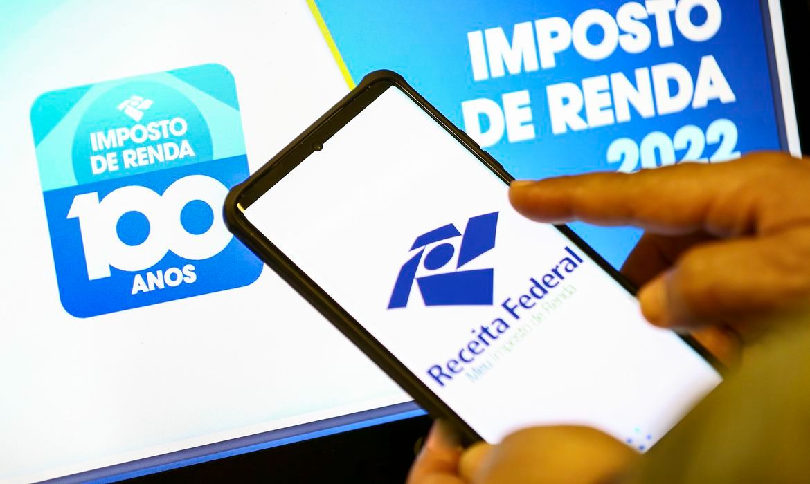 O pagamento será feito em 28 de fevereiro, na conta informada na declaração do Imposto de Renda